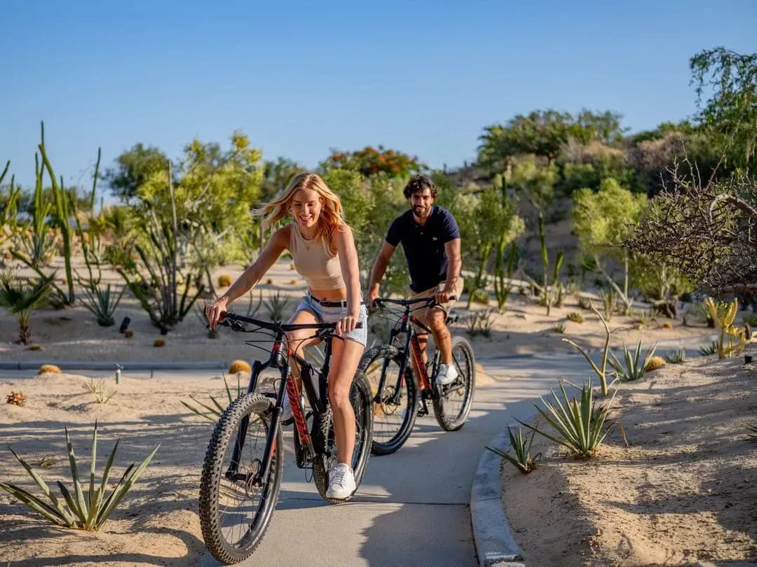 Adventure into the wonder of Quivira’s Landscape. From the natural trails to our Amakiri Botanical Garden, enjoy contact with nature.